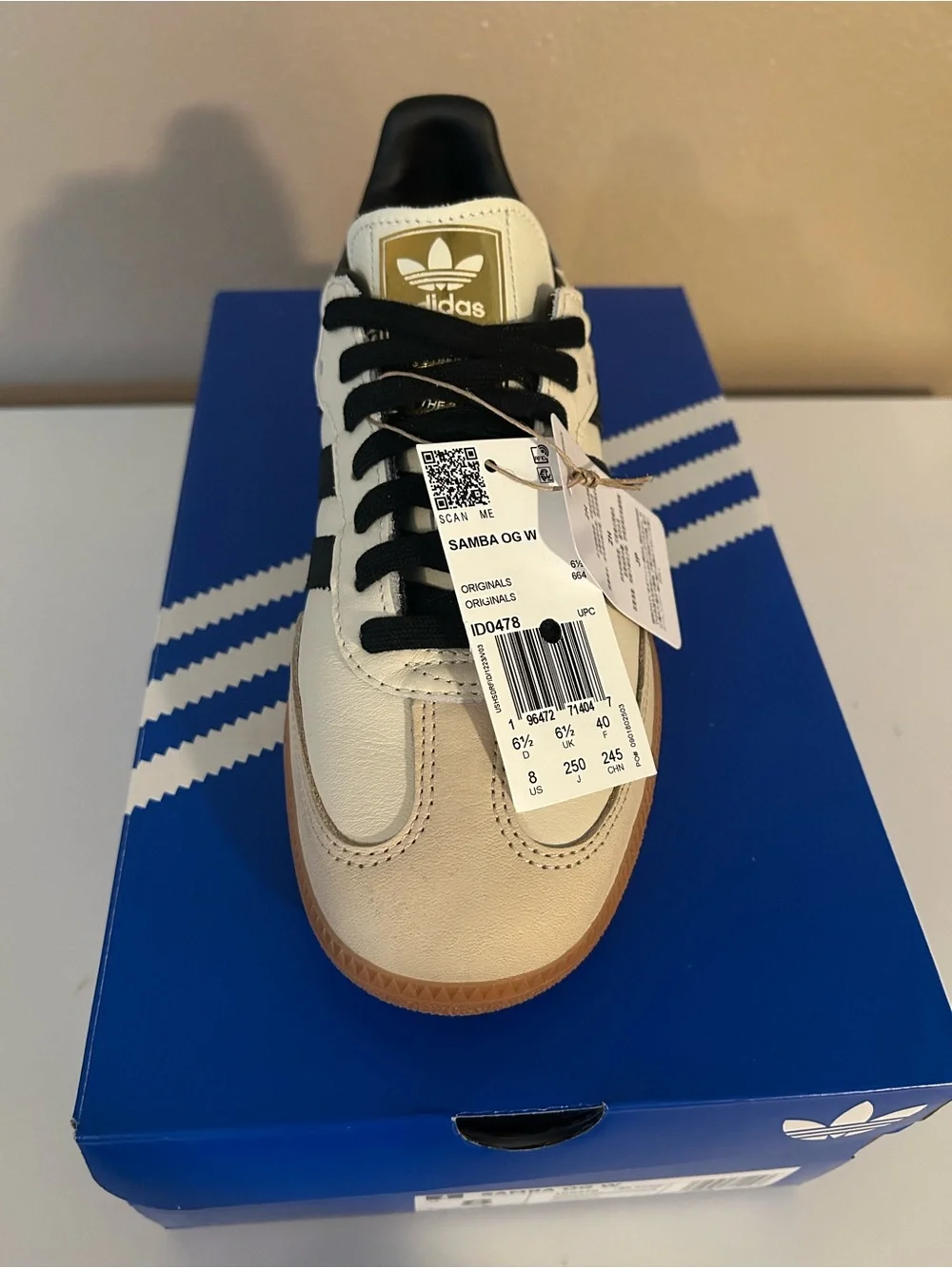 adidas Sambas OG Cream, Black & Gold Low-Top Sneakers - Picture 4 of 5